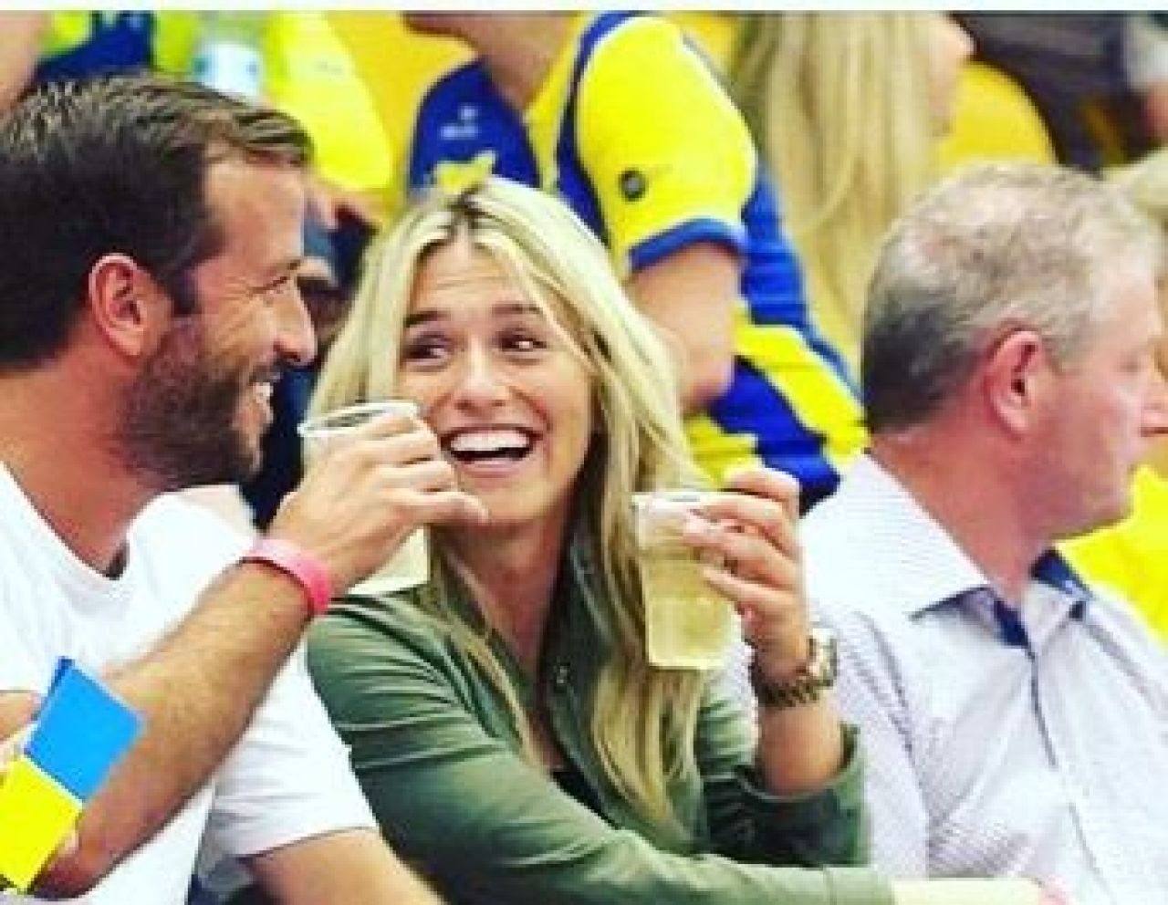 Iubita lui Rafael van der Vaart este noua jucătoare a Rapidului!_10