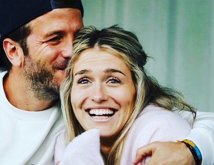 Iubita lui Rafael van der Vaart este noua jucătoare a Rapidului!_11