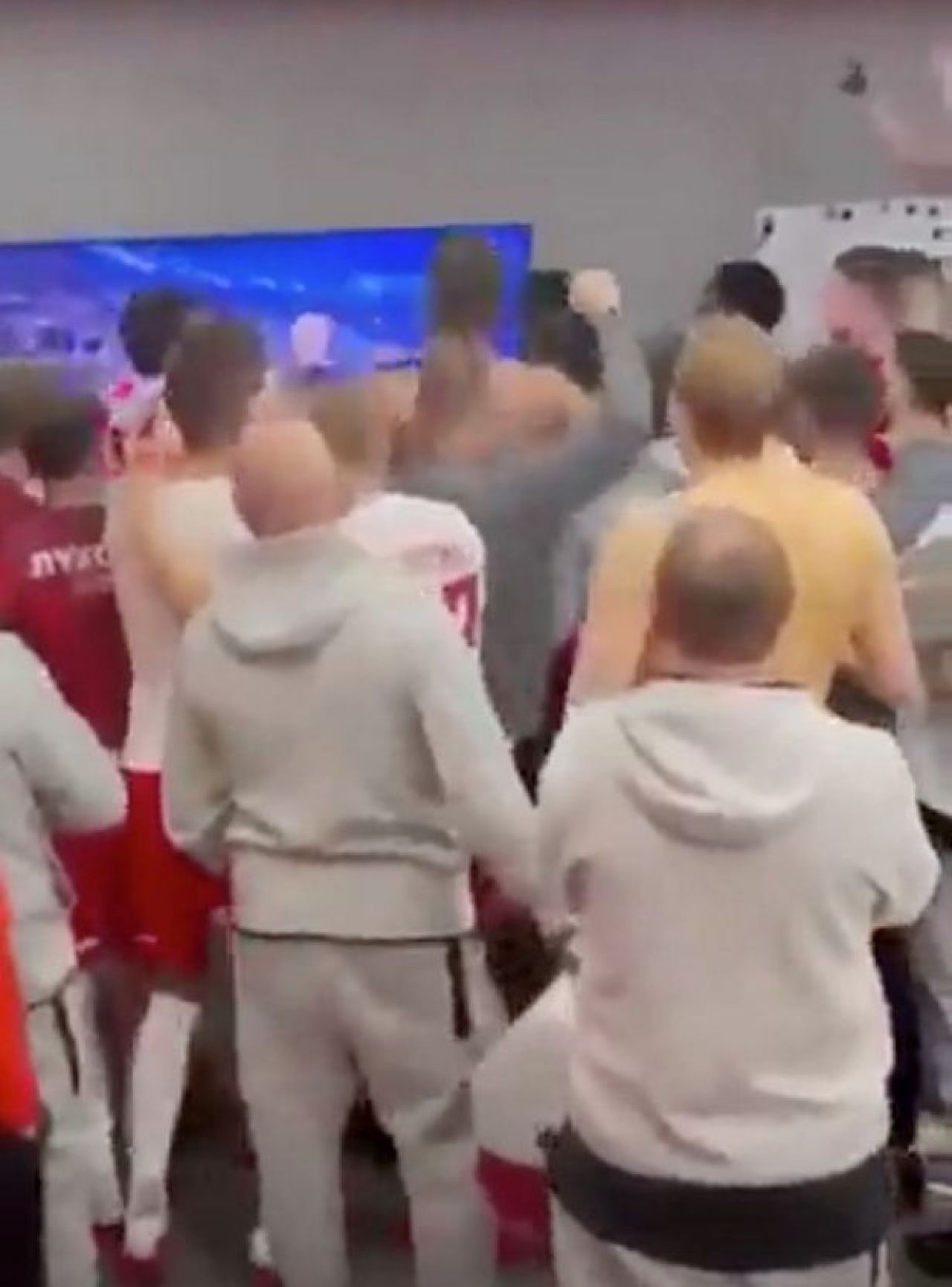 Cine să-i mai înțeleagă? Cum au fost surprinși în vestiar jucătorii lui Spartak după bătaia, la propriu și la figurat, cu Zenit_2