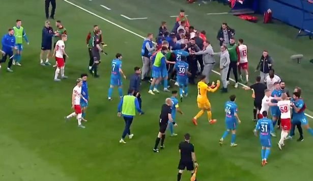 Cine să-i mai înțeleagă? Cum au fost surprinși în vestiar jucătorii lui Spartak după bătaia, la propriu și la figurat, cu Zenit_5