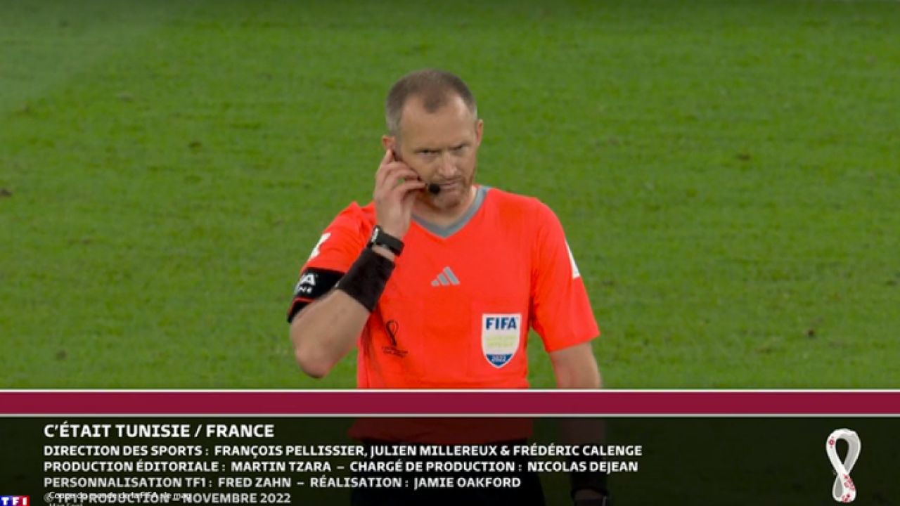 Gafă la televiziunea franceză: meciul cu Tunisia