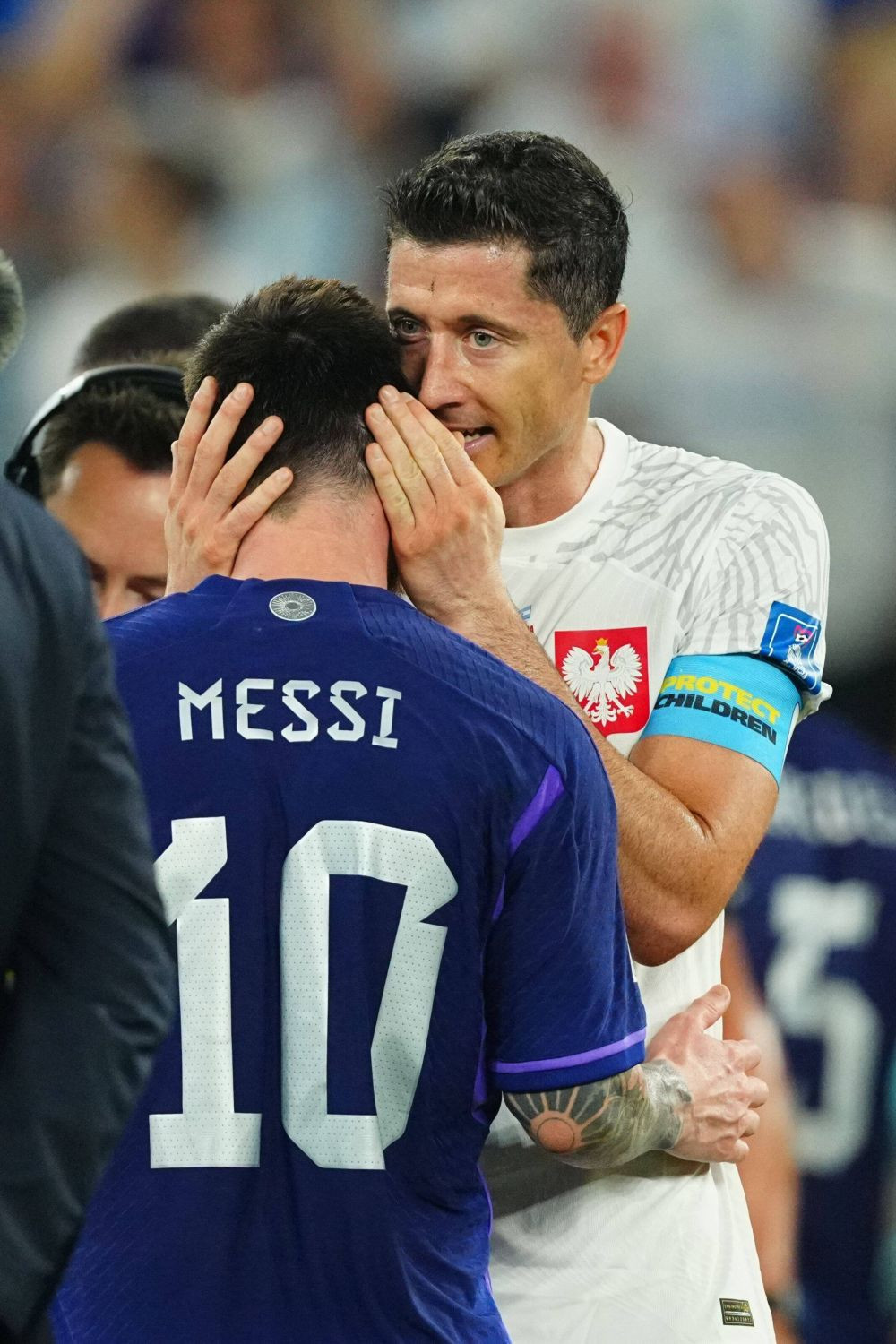 Ce i-a zis Messi lui Lewandowski la final, după ce în timpul meciului Argentina - Polonia l-a lăsat cu mâna întinsă_3