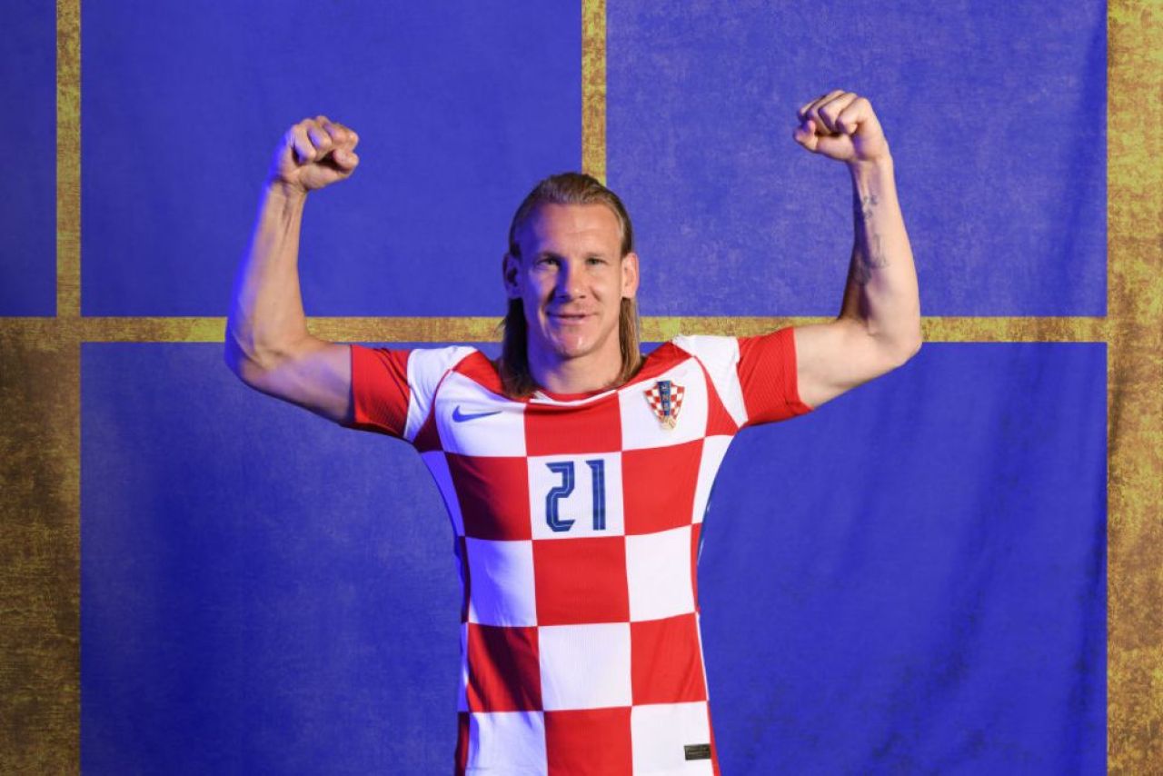 Domagoj Vida se iubește cu Miss Croația. Ivana Vida atrage atenția la Cupa Mondială din Qatar_8