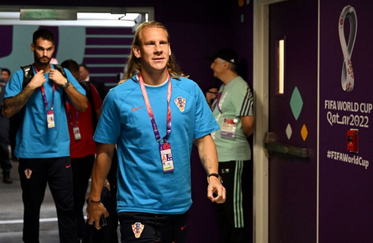 Domagoj Vida se iubește cu Miss Croația. Ivana Vida atrage atenția la Cupa Mondială din Qatar_11