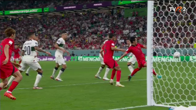 Cristiano Ronaldo, gafă uriașă! Mingea s-a lovit de el și le-a oferit golul ”pe tavă” coreenilor_4