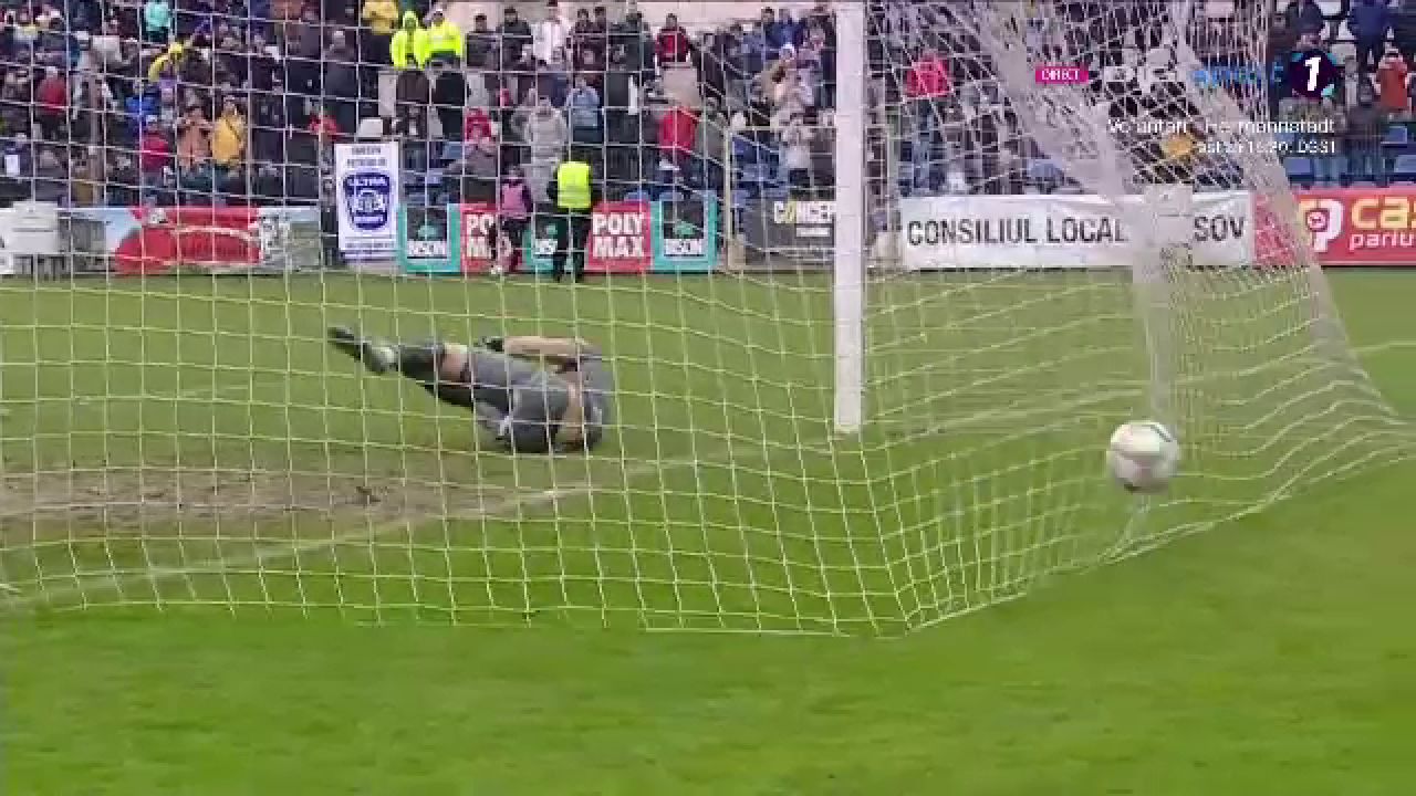 Liga 2 | FC Brașov - Dinamo 0-2. ”Câinii” câștigă la Brașov și se apropie la două puncte de zona play-off-ului_4