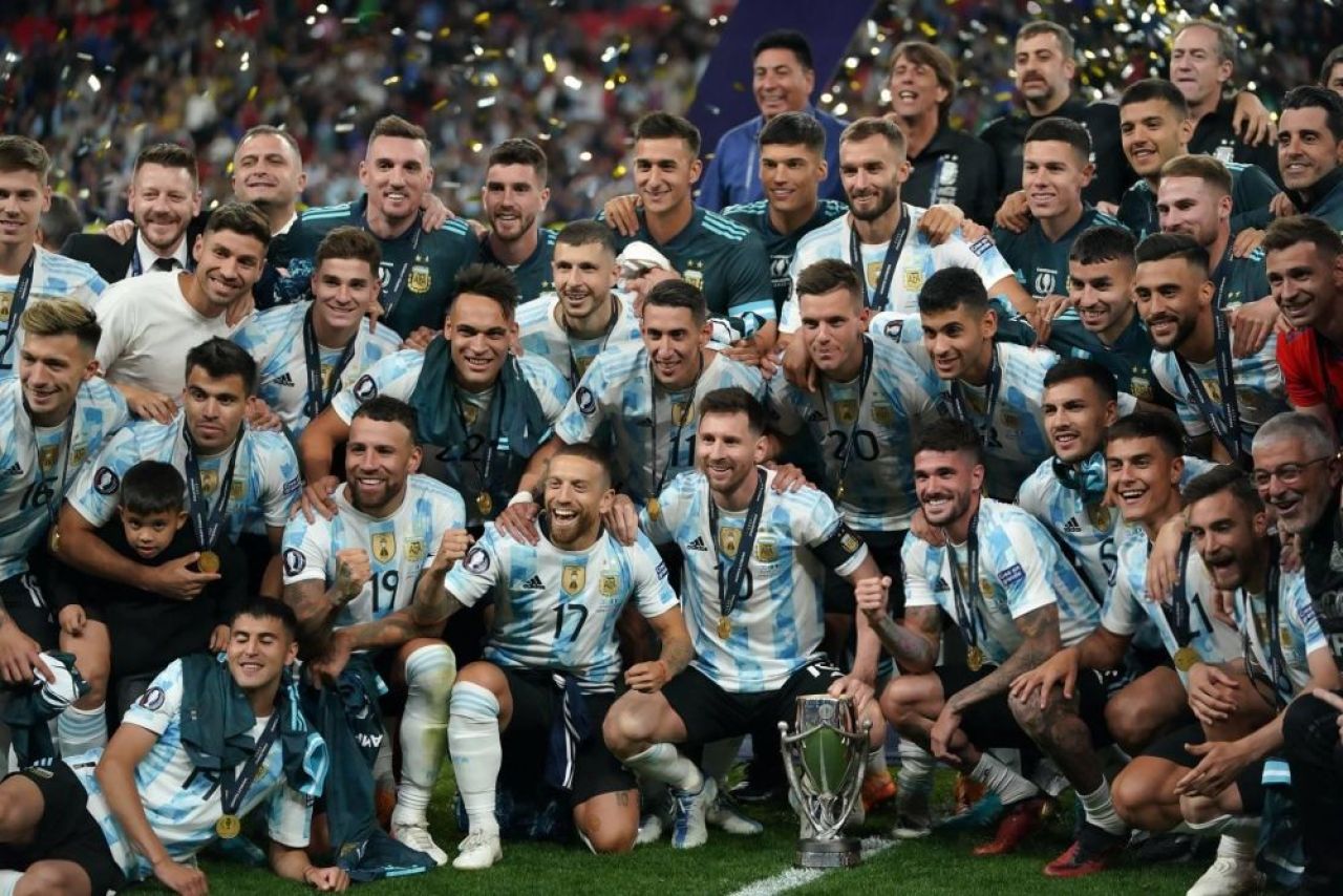 David vs. Goliat. Lotul Argentinei valorează de peste 17 ori mai mult decât al Australiei!_1
