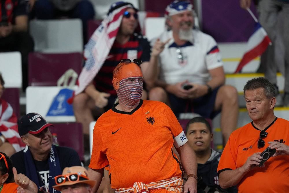 CM 2022 | Cele mai tari poze din Olanda - SUA! Cum s-au prezentat suporterii celor două naționale_16