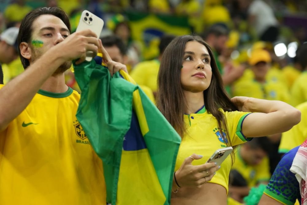 Frumusețile Campionatului Mondial din Qatar! Imagini spectaculoase cu fanele care au făcut senzație în tribune _100