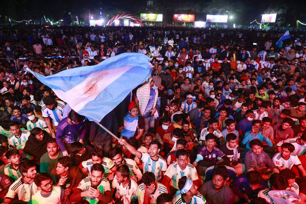 Țara unde toată lumea ține cu Argentina, de când eroul Maradona a dat de pământ cu „coloniștii” englezi_11