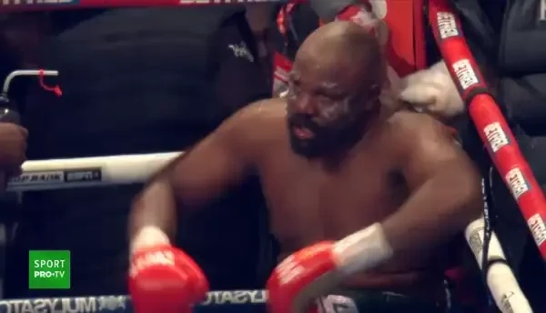 Tyson Fury - Derek Chisora a fost &icirc;n direct pe VOYO