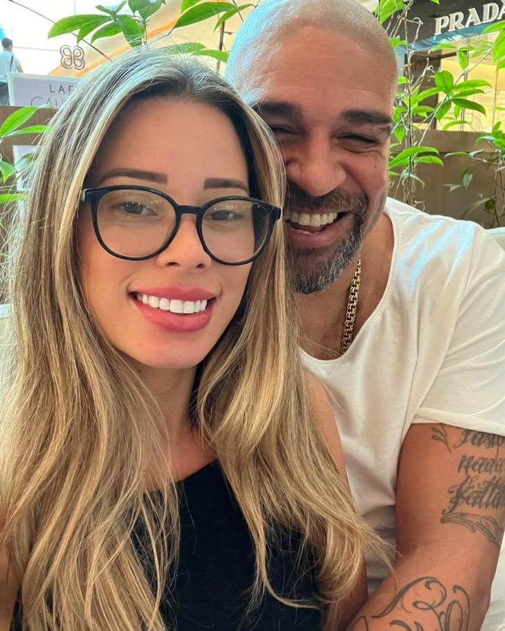 S-au despărțit după doar 24 de zile de la nuntă. Cum arată tânăra de 25 de ani cu care Adriano se căsătorise cu mai puțin de o lună_6