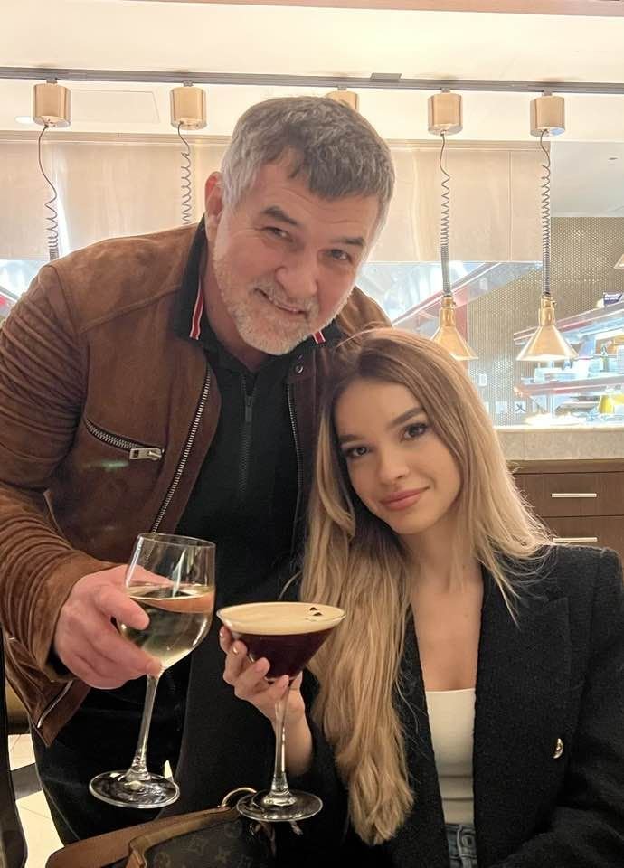 Unul dintre băieții lui Leonard Doroftei a dat lovitura! Afacerea care l-a făcut milionar: „Am fost pe punctul de a da câtva sute de mii de dolari pe o mașină!” _8