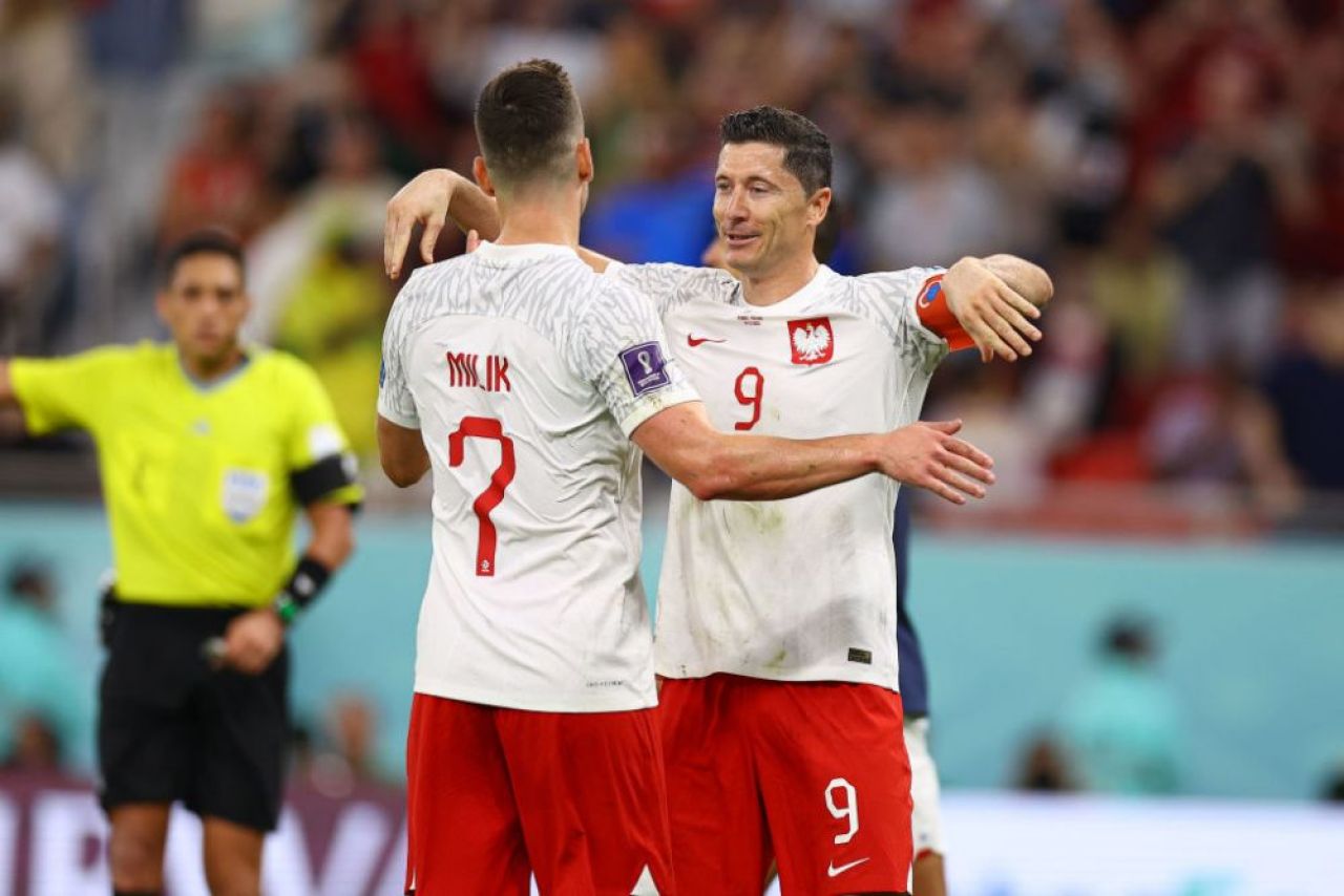 Robert Lewandowski, cu zâmbetul pe buze după ce Polonia a fost eliminată de Franța de la Mondial! Ce a spus atacantul despre retragere _2