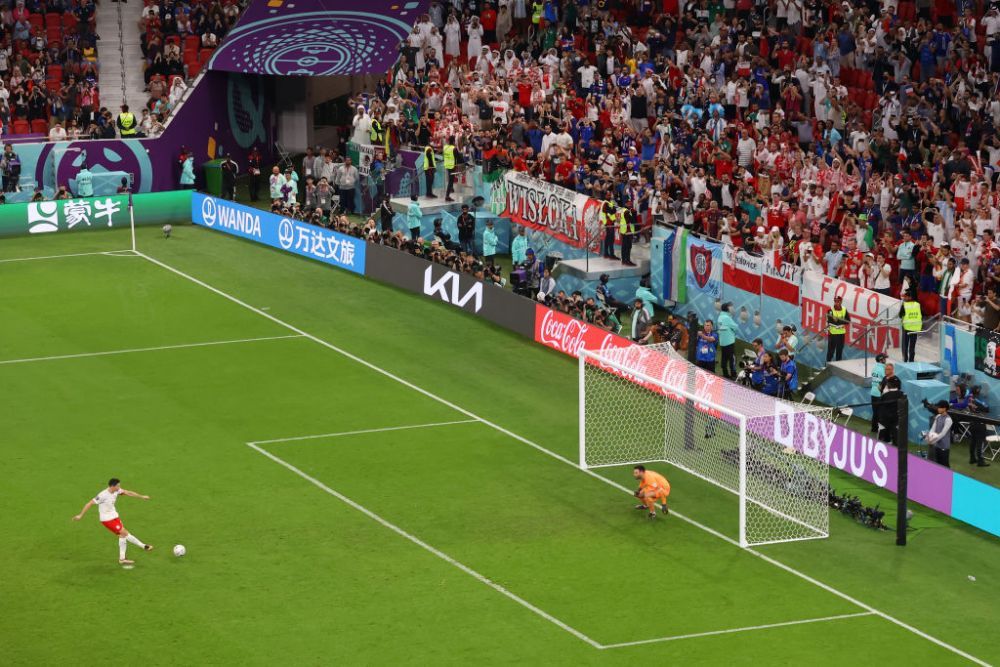 Robert Lewandowski, cu zâmbetul pe buze după ce Polonia a fost eliminată de Franța de la Mondial! Ce a spus atacantul despre retragere _6