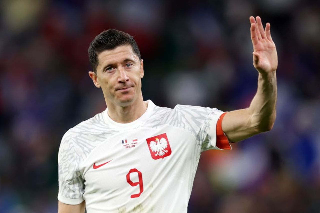 Robert Lewandowski, cu zâmbetul pe buze după ce Polonia a fost eliminată de Franța de la Mondial! Ce a spus atacantul despre retragere _8