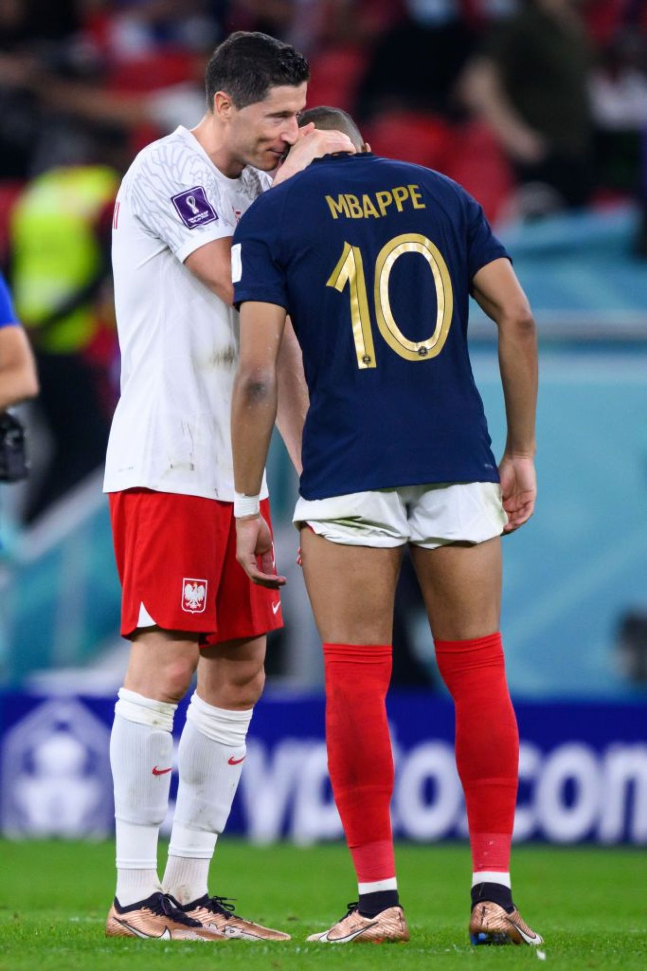Robert Lewandowski, cu zâmbetul pe buze după ce Polonia a fost eliminată de Franța de la Mondial! Ce a spus atacantul despre retragere _11