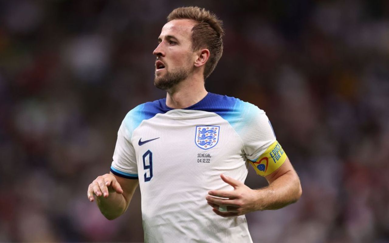 Ce mesaje au observat fanii pe banderolele de căpitan purtate de Harry Kane în timpul Cupei Mondiale din Qatar_4