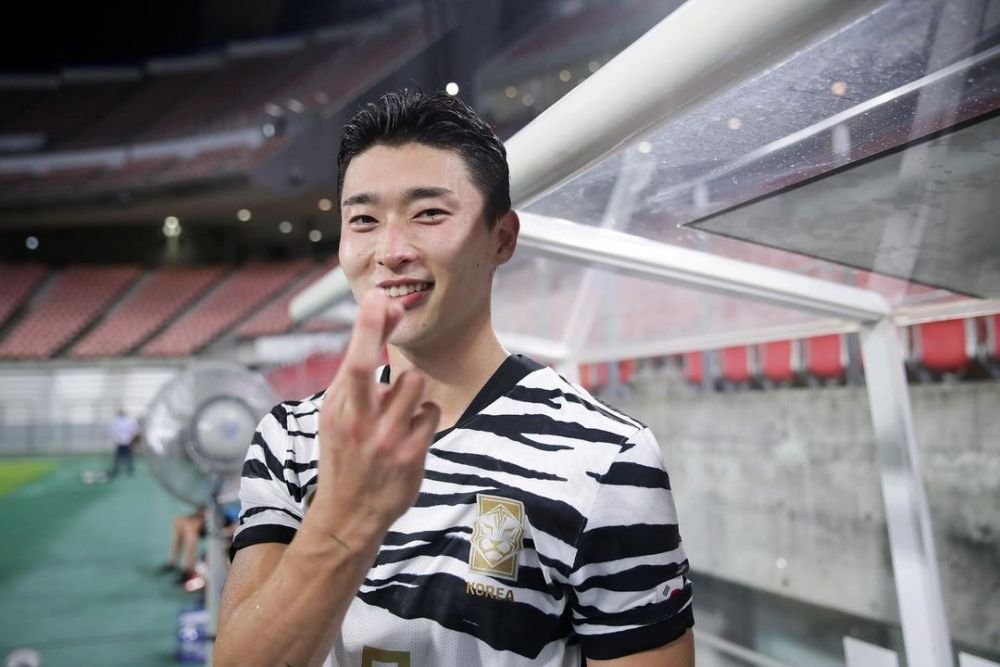 Un jucător al Coreei de Sud, desemnat cel mai sexy fotbalist de la Cupa Mondială. A primit deja cereri în căsătorie _4