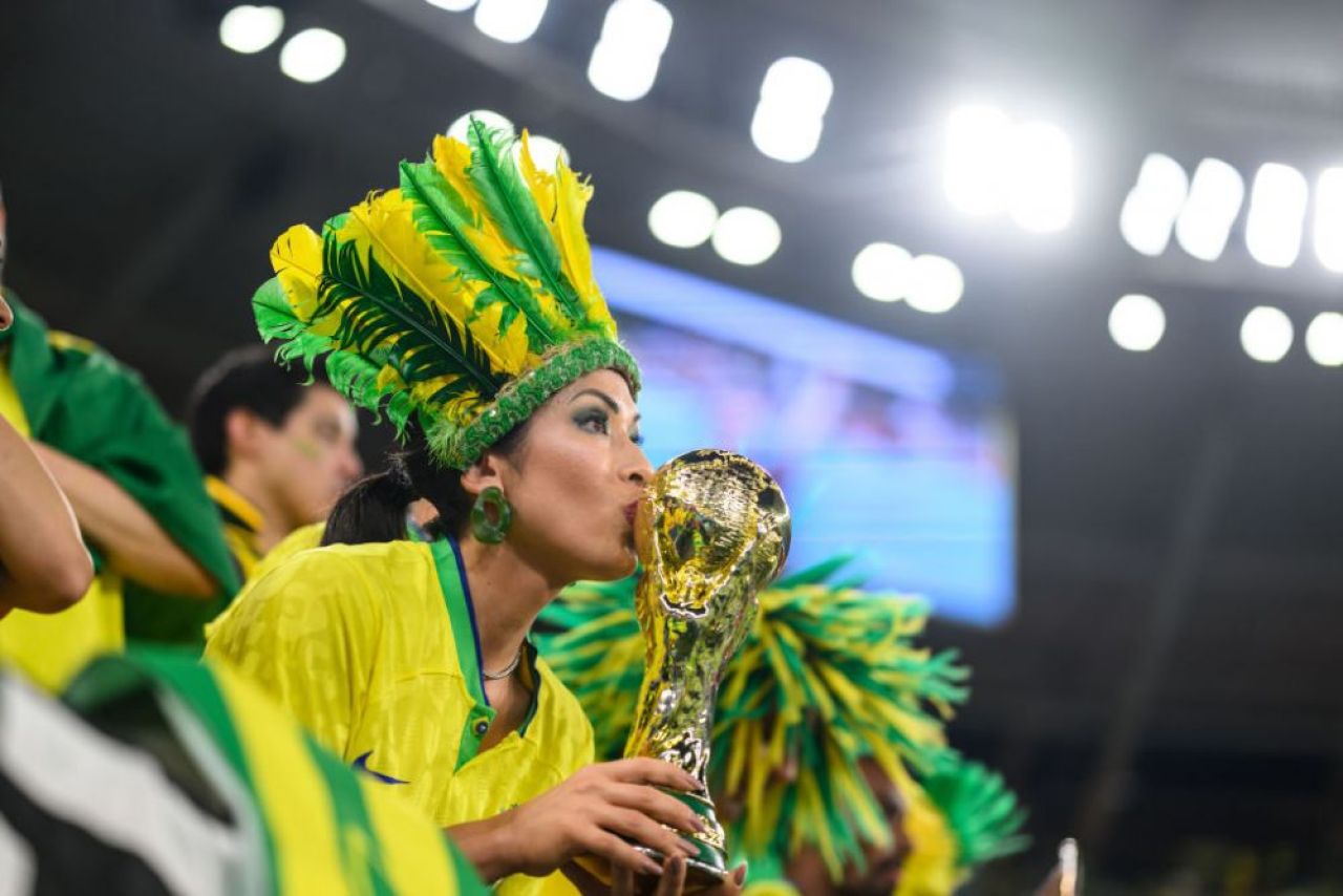 Braziliencele au făcut show în tribune la meciul cu Coreea de Sud!_18