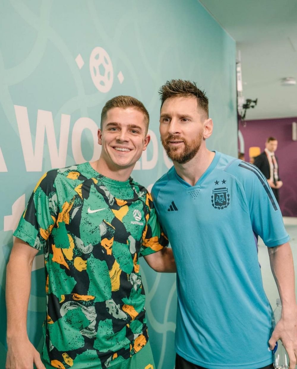 N-a jucat niciun minut la Campionatul Mondial, dar a reușit să plece acasă cu tricoul lui Leo Messi! _4