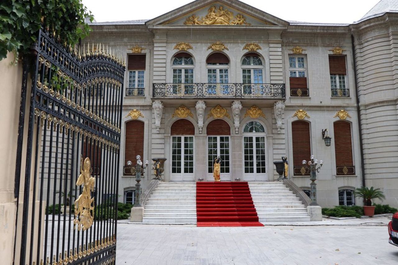 Alertă teroristă chiar lângă palatul lui Gigi Becali! Trupele SRI au intervenit de urgență_1