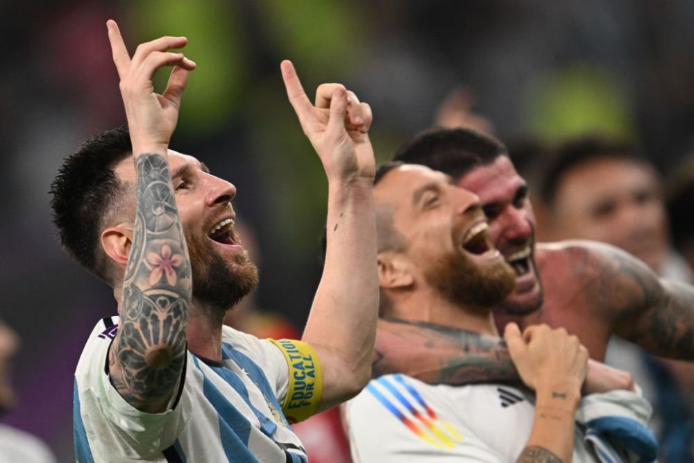 Răspunsul genial al lui Frenkie de Jong când a fost întrebat cum îl va opri pe Lionel Messi. Reacția olandezului e de milioane_4