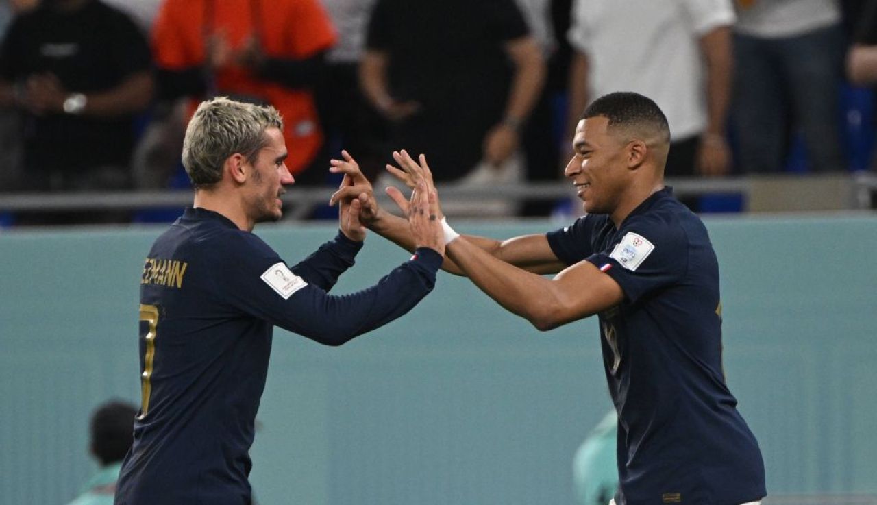 „Mbappe e ca Ronaldo și Messi”. Secundul lui Didier Deschamps, declarație în forță_7