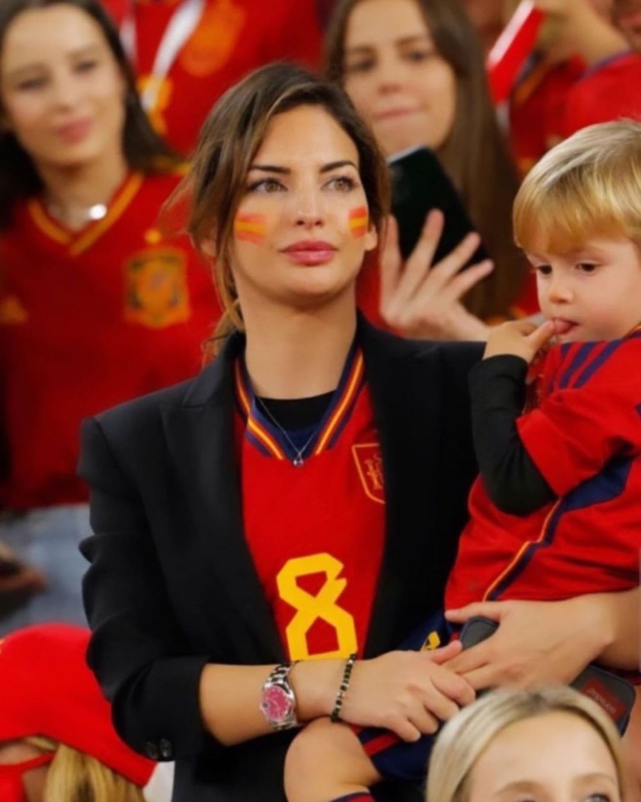 Cum s-au distrat iubitele și soțiile jucătorilor Spaniei înainte de dezastrul din optimi, cu Maroc_18
