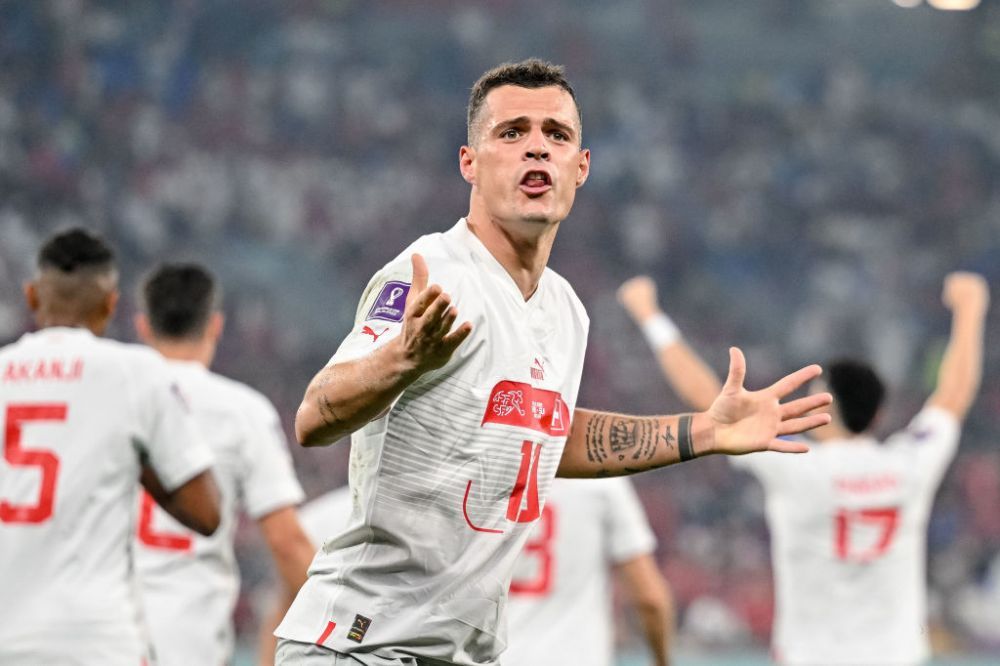O jurnalistă l-a criticat aspru pe Granit Xhaka pentru gestul grosolan făcut la meciul cu Serbia. Cum a reacționat tatăl acestuia_1