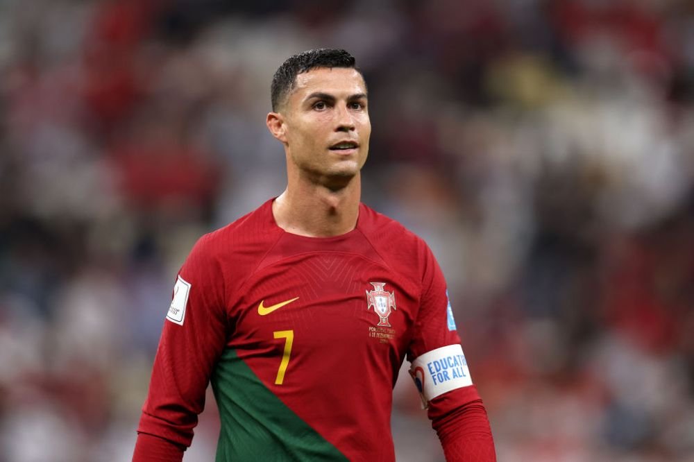 Un bărbat din Anglia susține că este sosia lui Ronaldo, iar femeile îl iubesc pentru asta. Ce favoare îi cer fanii_6