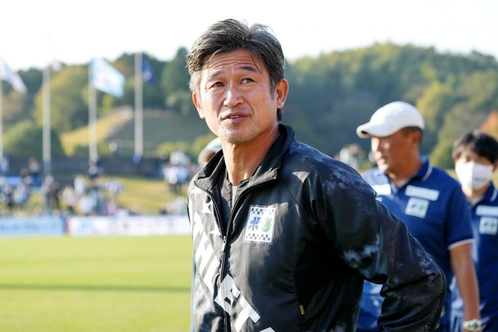 Cel mai bătrân fotbalist din lume se pregătește de transferul în Europa. Cu cine negociază Kazuyoshi Miura_2
