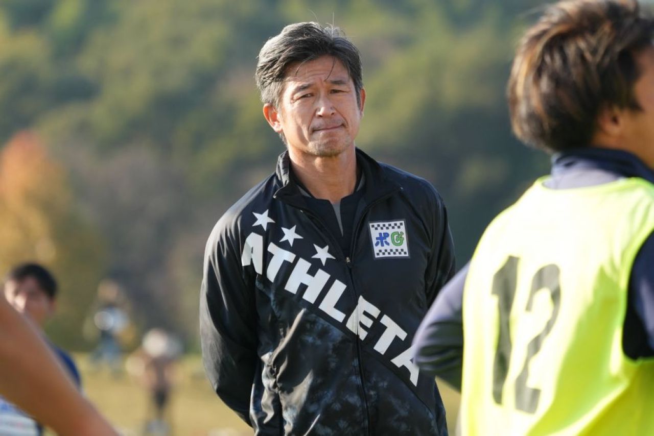 Cel mai bătrân fotbalist din lume se pregătește de transferul în Europa. Cu cine negociază Kazuyoshi Miura_3