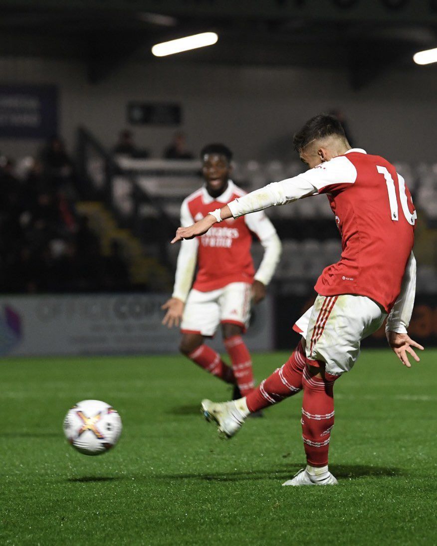 Cătălin Cîrjan, care la 10 ani juca deja la seniori, a debutat la prima echipă a lui Arsenal: ”Încă nu îl consider un debut”_7
