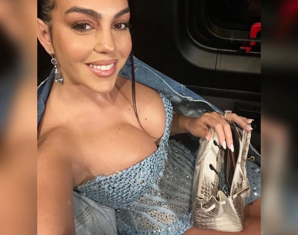 Fără număr! Georgina Rodriguez, 'blindată' în bijuterii de peste două milioane de euro! Cum arată accesoriile cu care a mers la meci _19