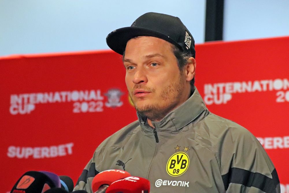 Borussia Dortmund, băgată în ceață pe Arena Națională. Autocarul germanilor, întârziat în traficul din București  _10