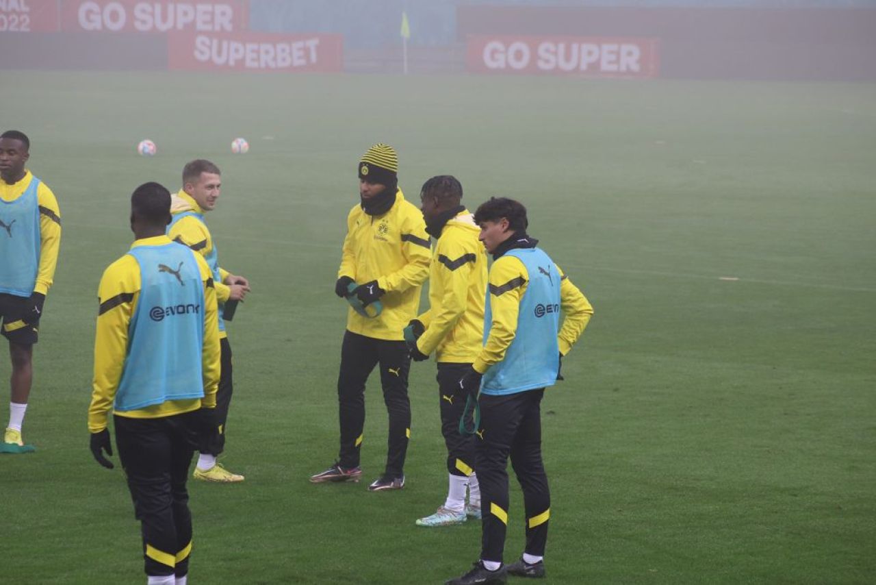 Antrenorul lui Dortmund, despre jucătorul său pe jumătate român: