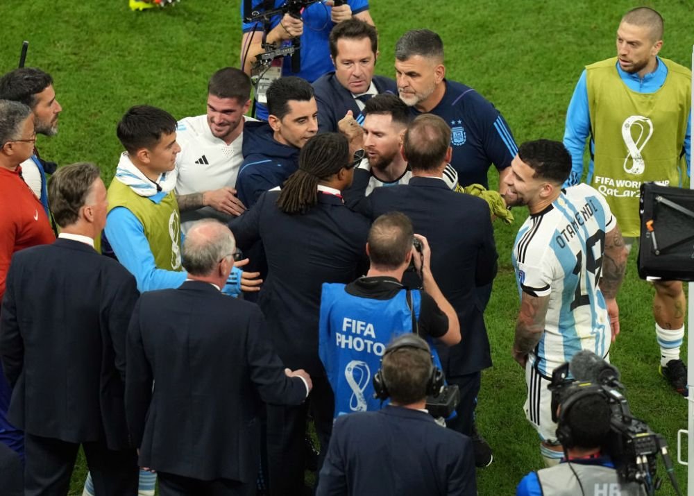  A pus sare pe rană! Gestul făcut de Otamendi, după ce Lautaro a transformat penalty-ul care a calificat Argentina în semifinale_3
