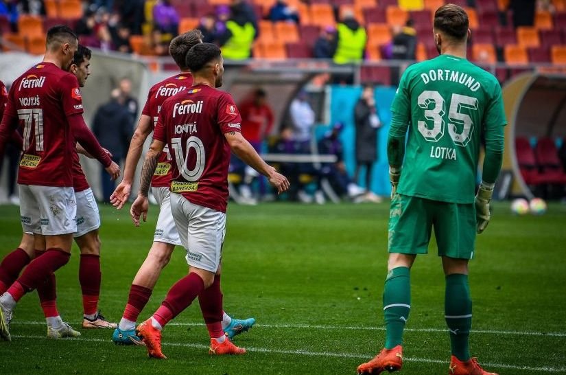 Spectacol total la Superbet International Cup, triunghiularul cu Rapid, Fiorentina și Borussia Dortmund. Meciurile au fost LIVE pe VOYO _3