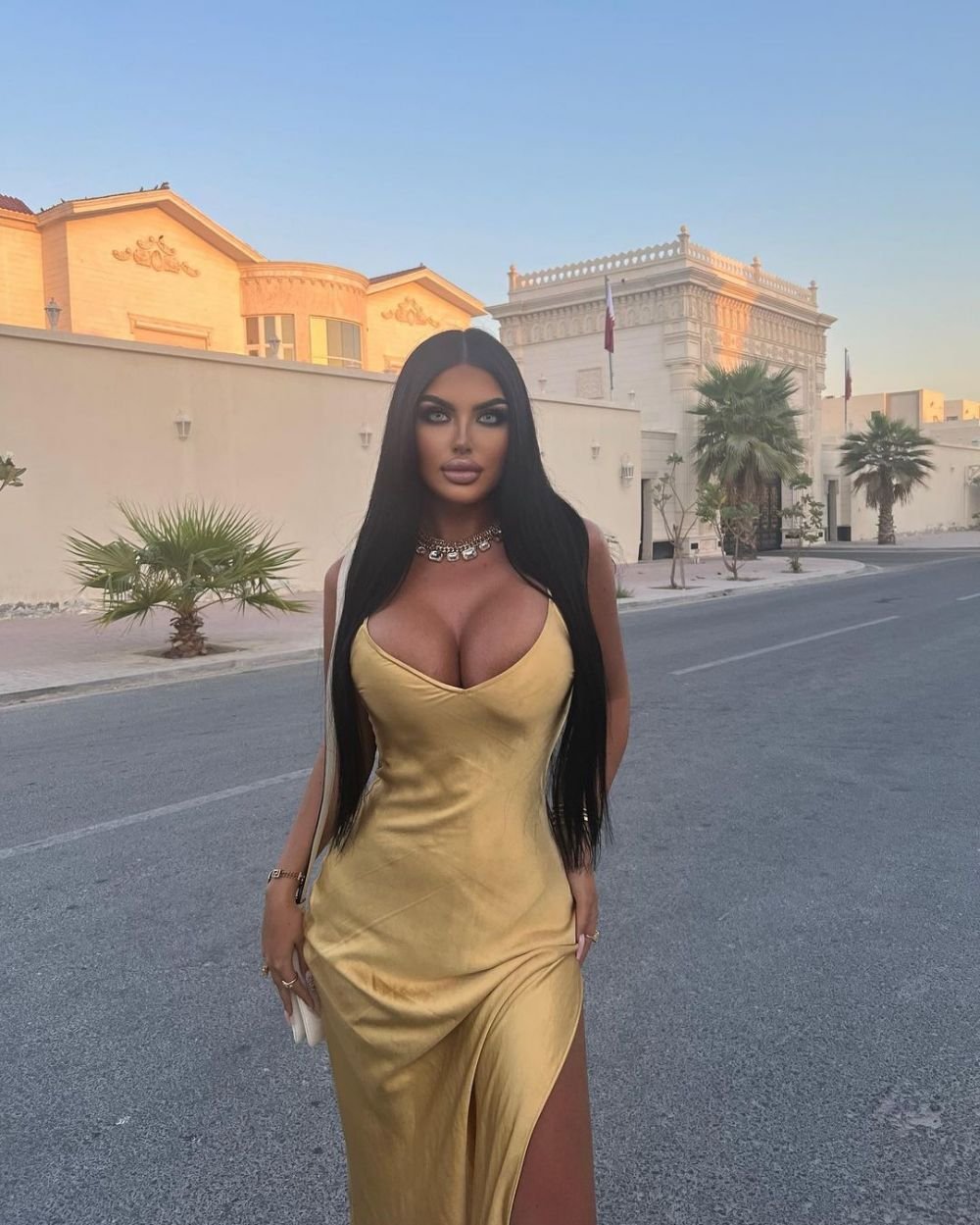 ”Îmi voi aminti toată viața”. Cum au reacționat polițiștii din Qatar când au văzut-o pe stradă_16