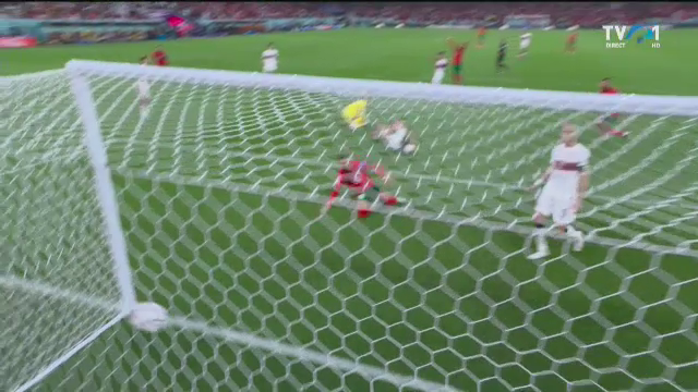 Sigur l-a făcut gelos pe CR7! En-Nesyri a înscris un gol magnific în Maroc - Portugalia, după ce s-a înălțat ca un vultur în fața lui Diogo Costa_51