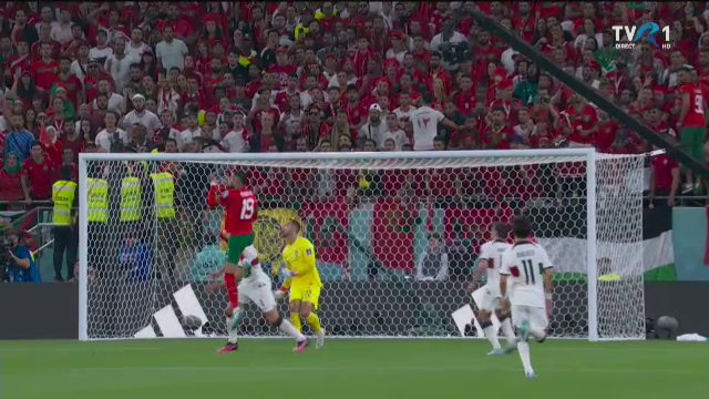Sigur l-a făcut gelos pe CR7! En-Nesyri a înscris un gol magnific în Maroc - Portugalia, după ce s-a înălțat ca un vultur în fața lui Diogo Costa_56