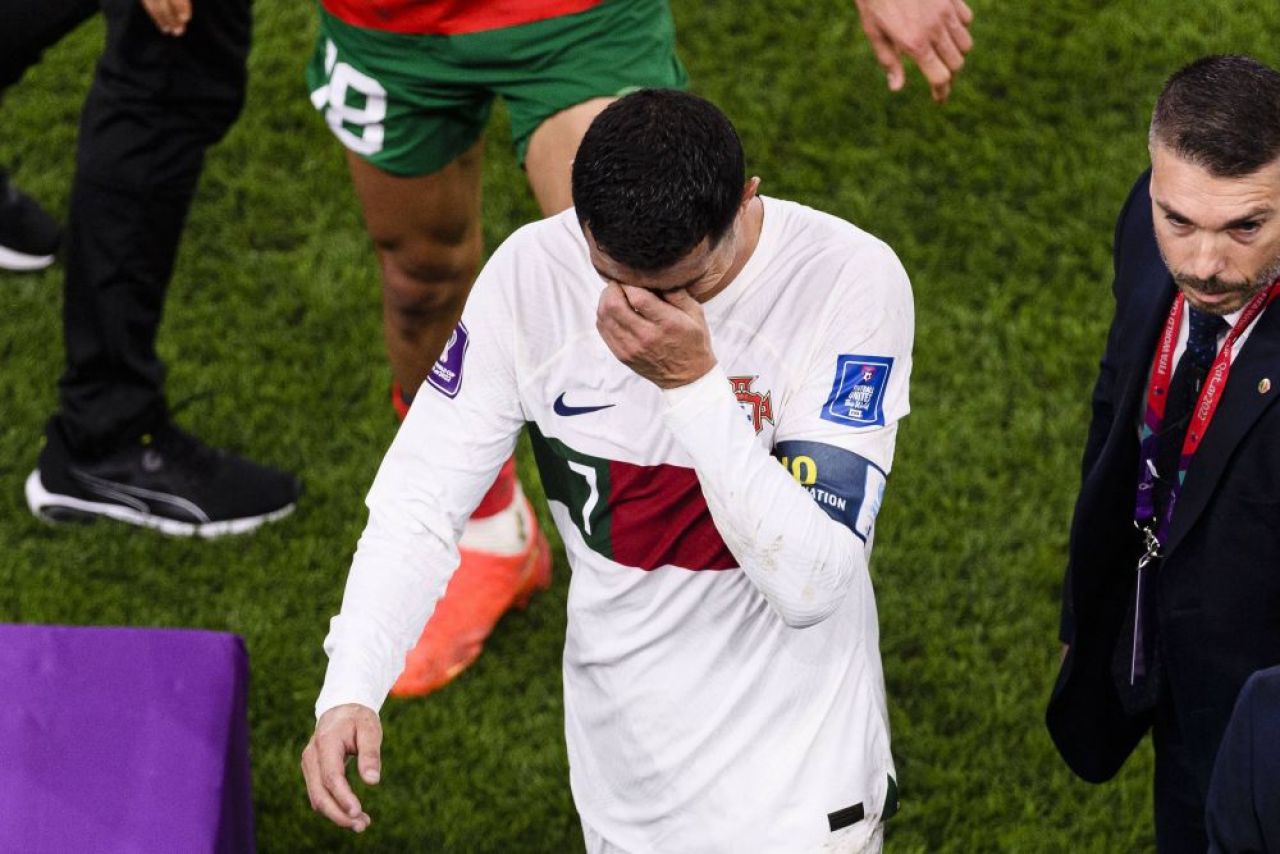 Imagini emoționante! Cristiano Ronaldo a început Campionatul Mondial din Qatar așa cum l-a sfârșit: plângând _19