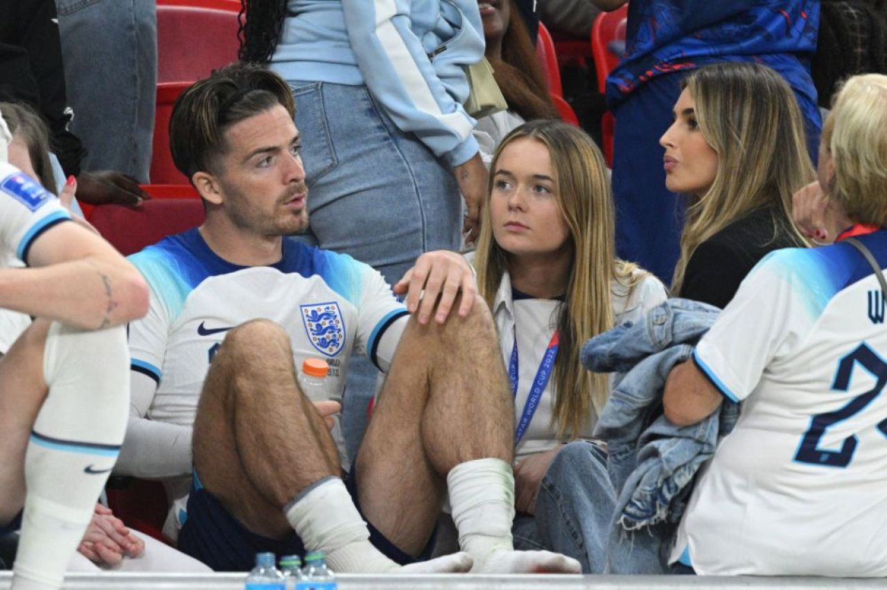 Consolați de partenere! Cum au trecut fotbaliștii englezi peste eliminarea de la Campionatul Mondial din Qatar_13