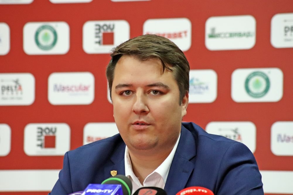 Dorit de Paris Saint-Germain, Xavi Pascual și-a decis viitorul! Ce a hotărât antrenorul lui Dinamo _3