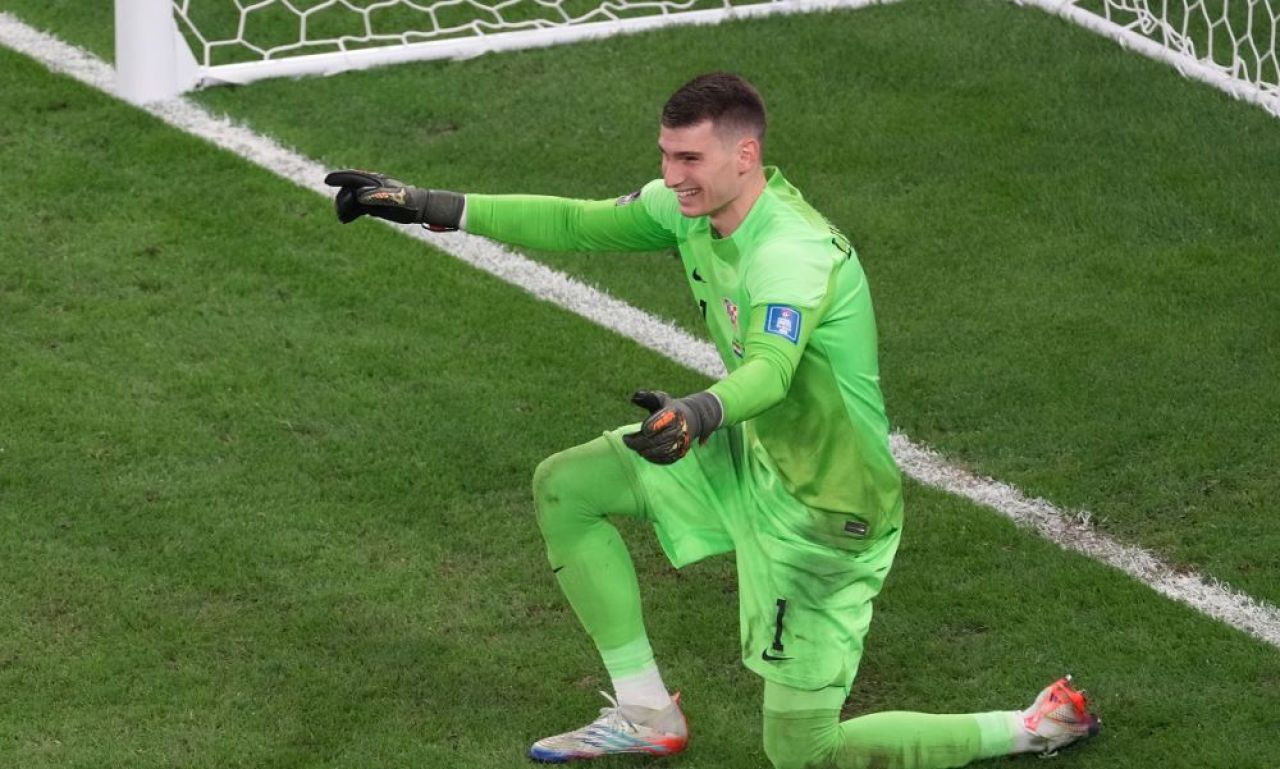 După faptă și răsplată! Dominik Livakovic, eroul Croației, îi poate lua locul unui portar legendar după CM 2022_1