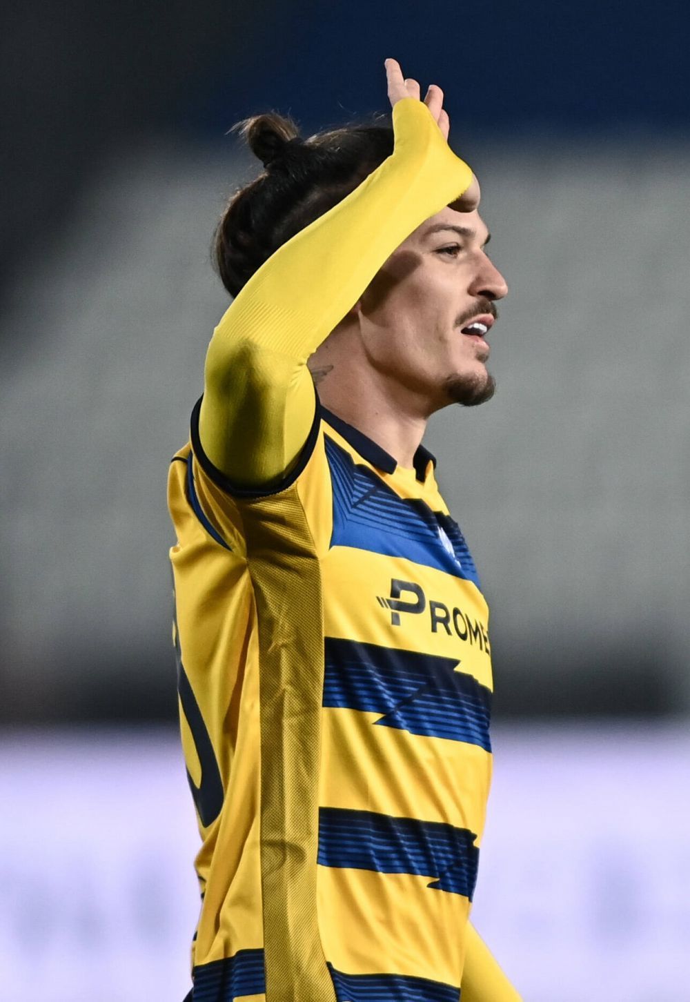 Dennis Man, gol spectaculos pentru Parma! Stâng letal arătat în duelul cu Brescia_5