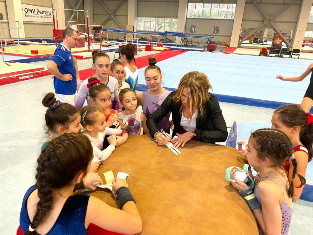 Nadia Comăneci, la Dinamo! Marea noastră campioană se află în București_6
