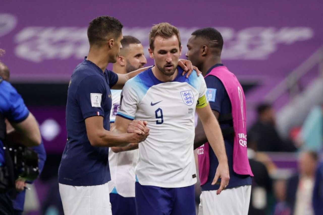 Fanii Angliei s-au răzbunat! Suporterii The Three Lions au modificat pagina de Wikipedia a arbitrului de la meciul cu Franța _4
