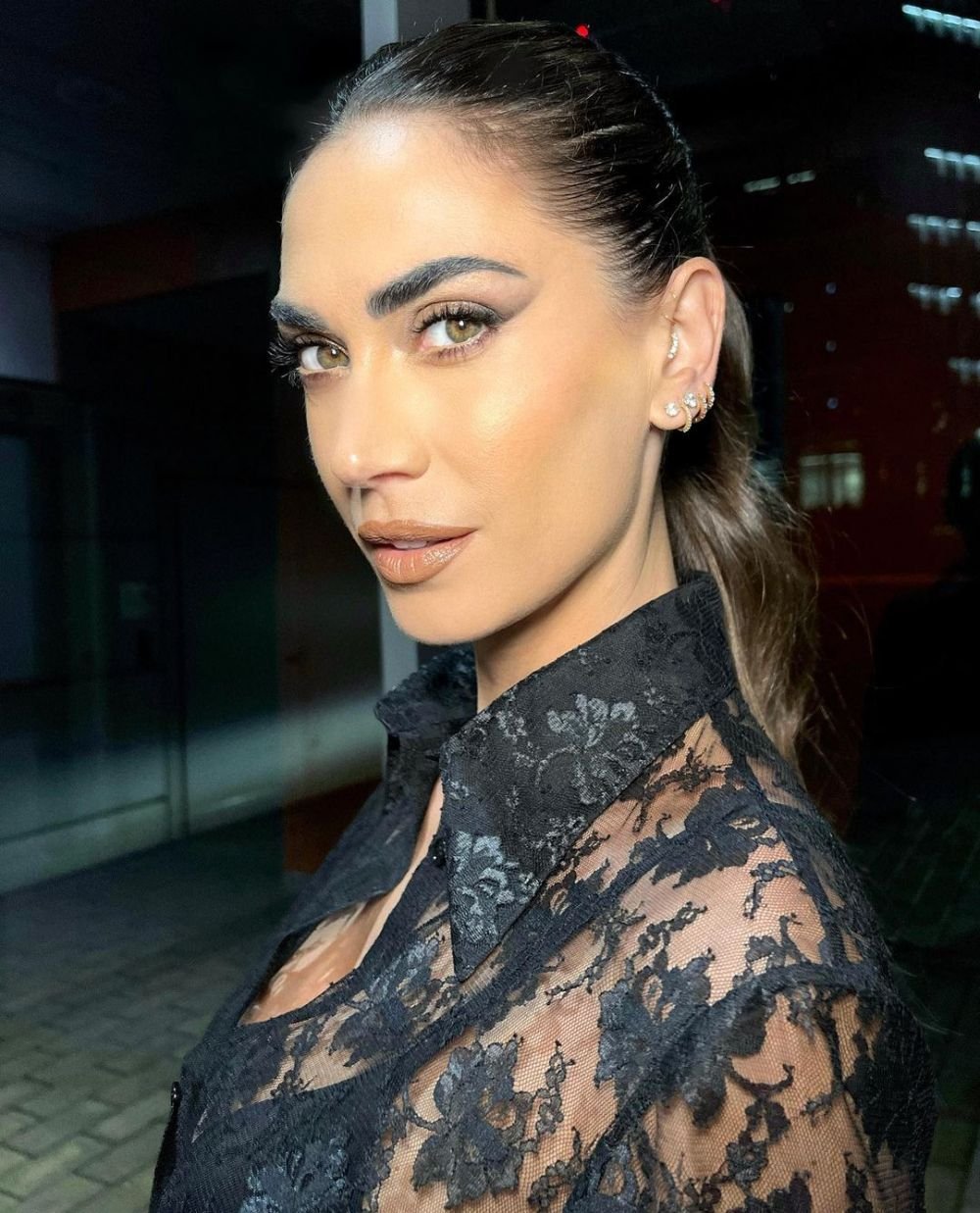 S-a dezbrăcat și a pozat acoperită doar de vopsea pentru a susține Italia la CM din 2010. Cum arată în prezent Melissa Satta, fosta soție a lui Christian Vieri_29